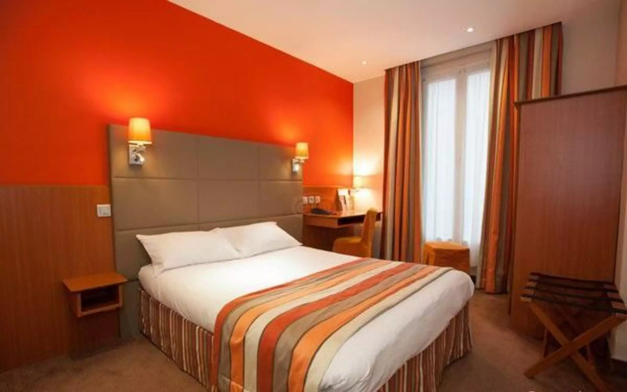 هتل Hotel Terminus Orleans پاریس