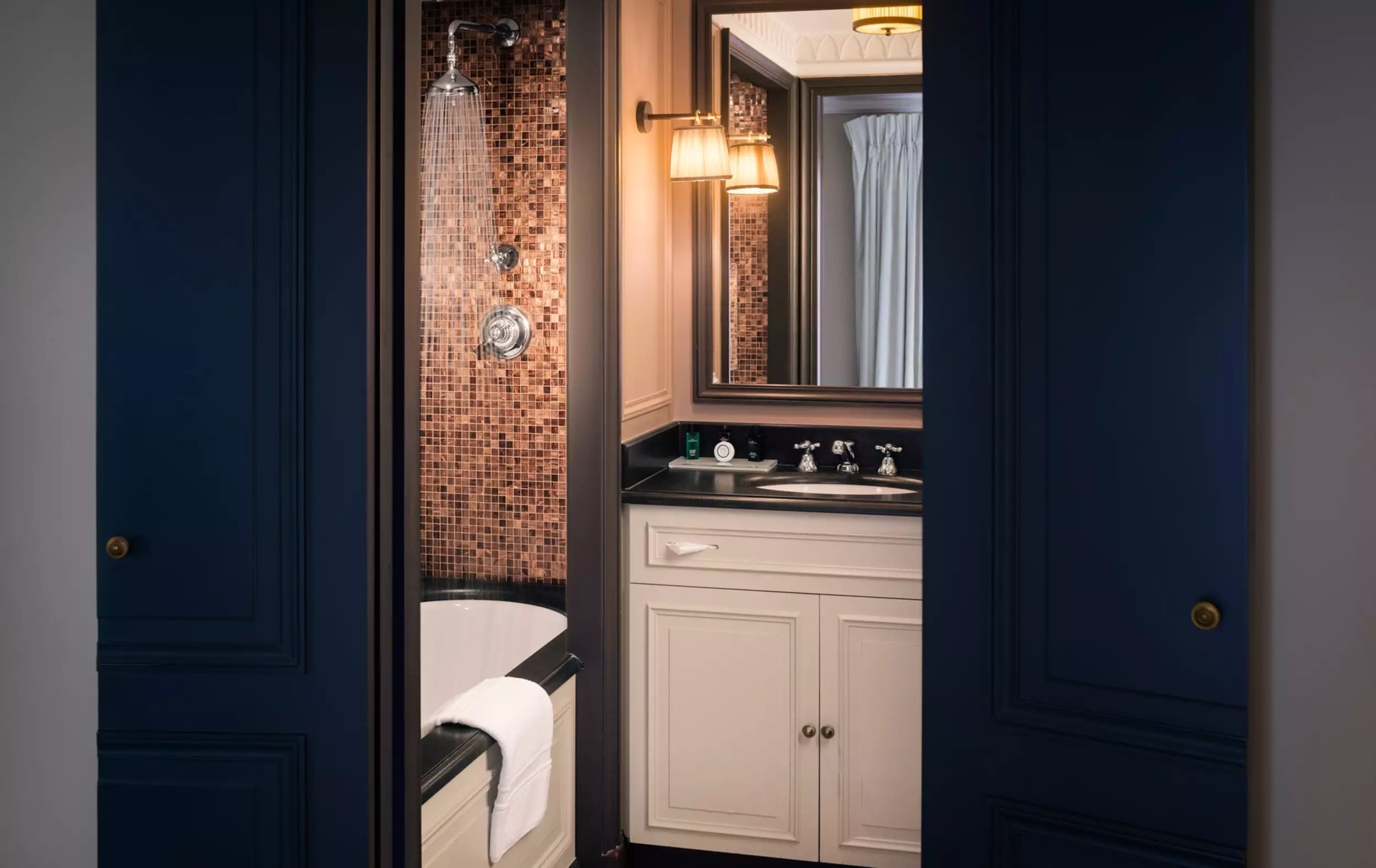 هتل Hotel Maison Athénée پاریس