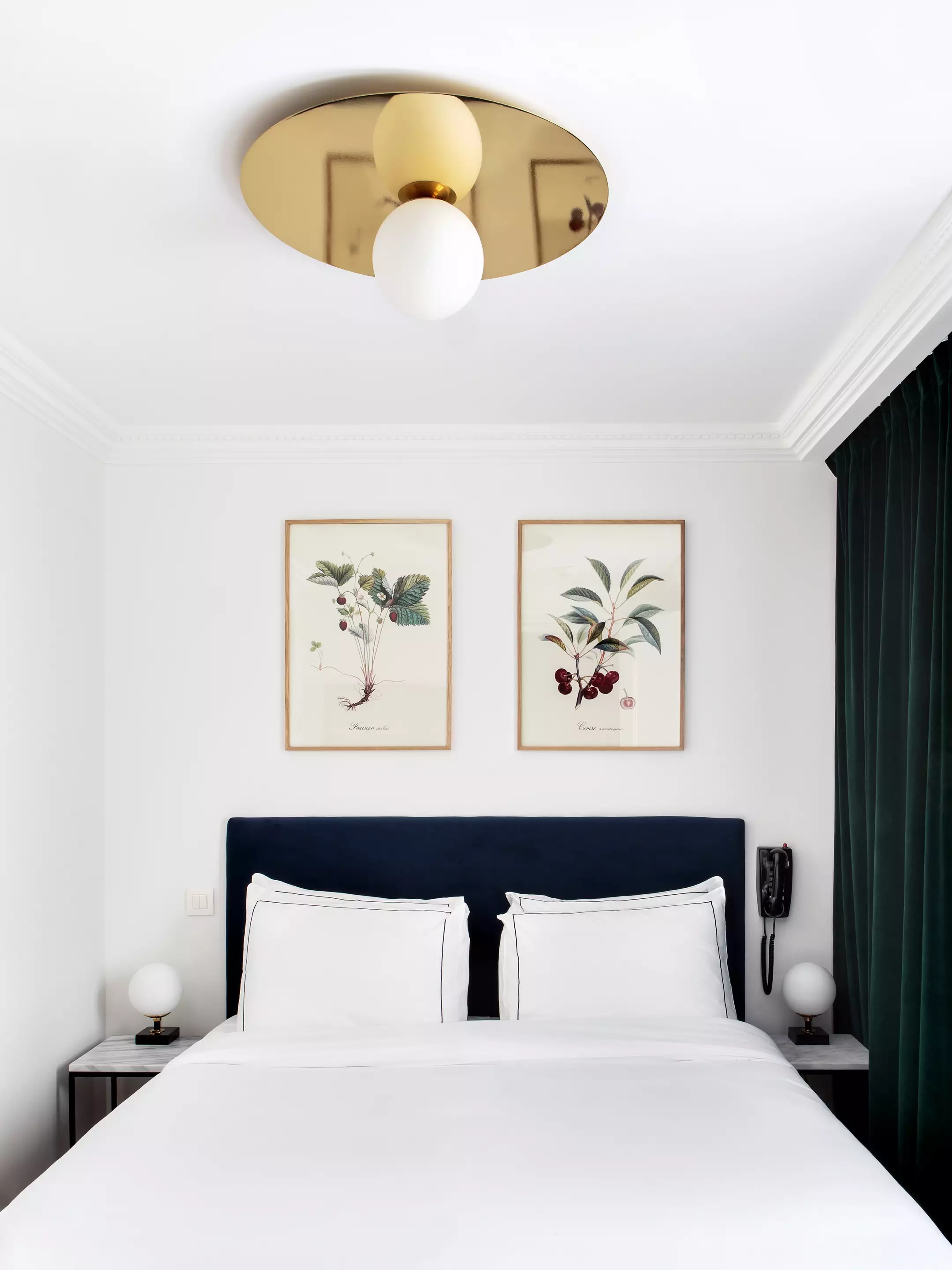 هتل Hôtel Rendez-Vous Batignolles پاریس