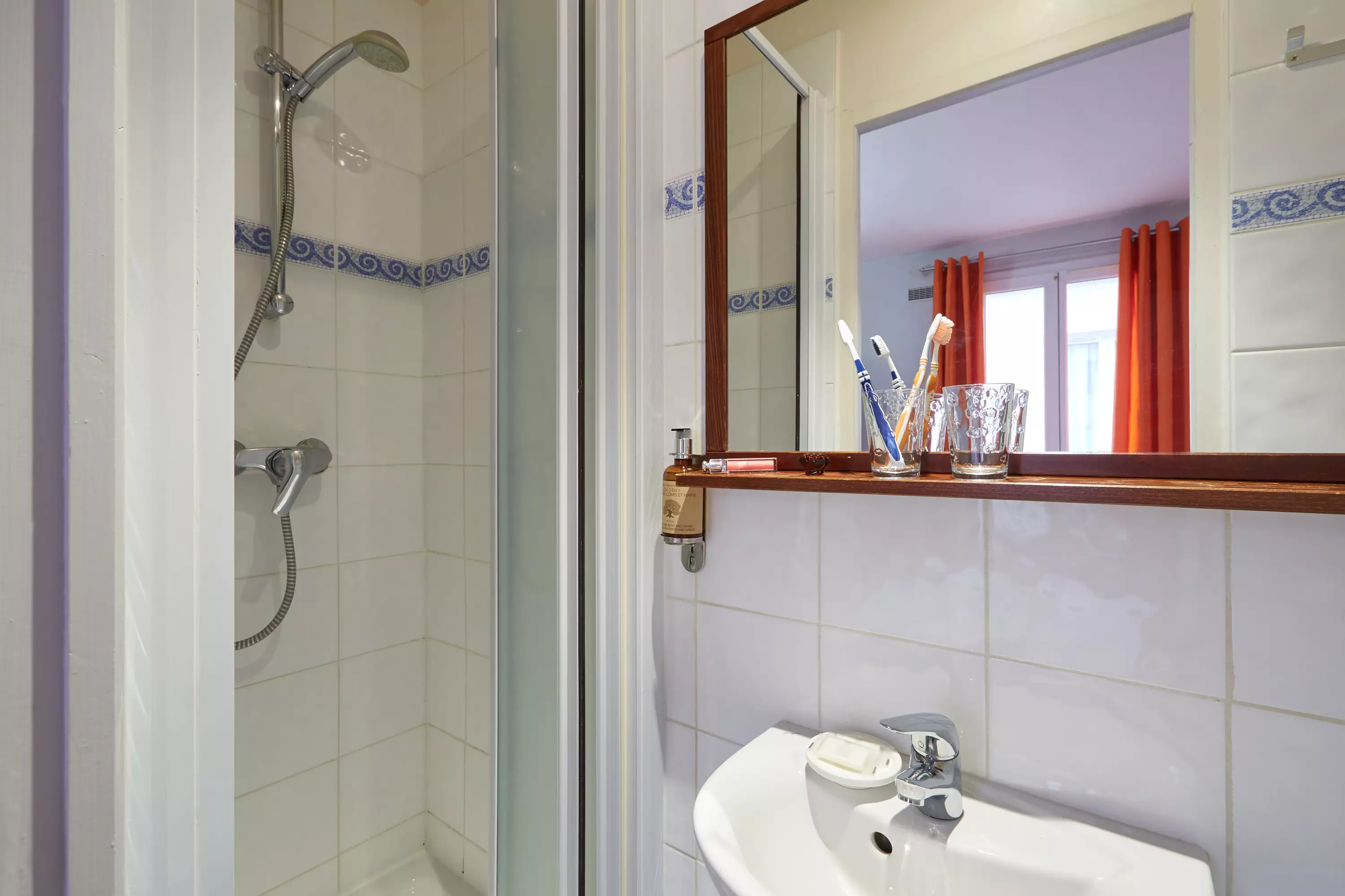هتل Hotel Viator پاریس