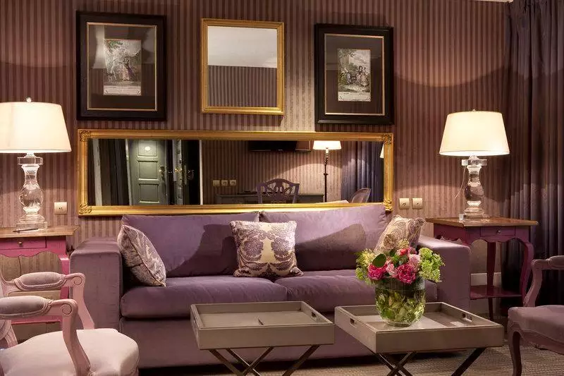 هتل مزون فاوارت پاریس