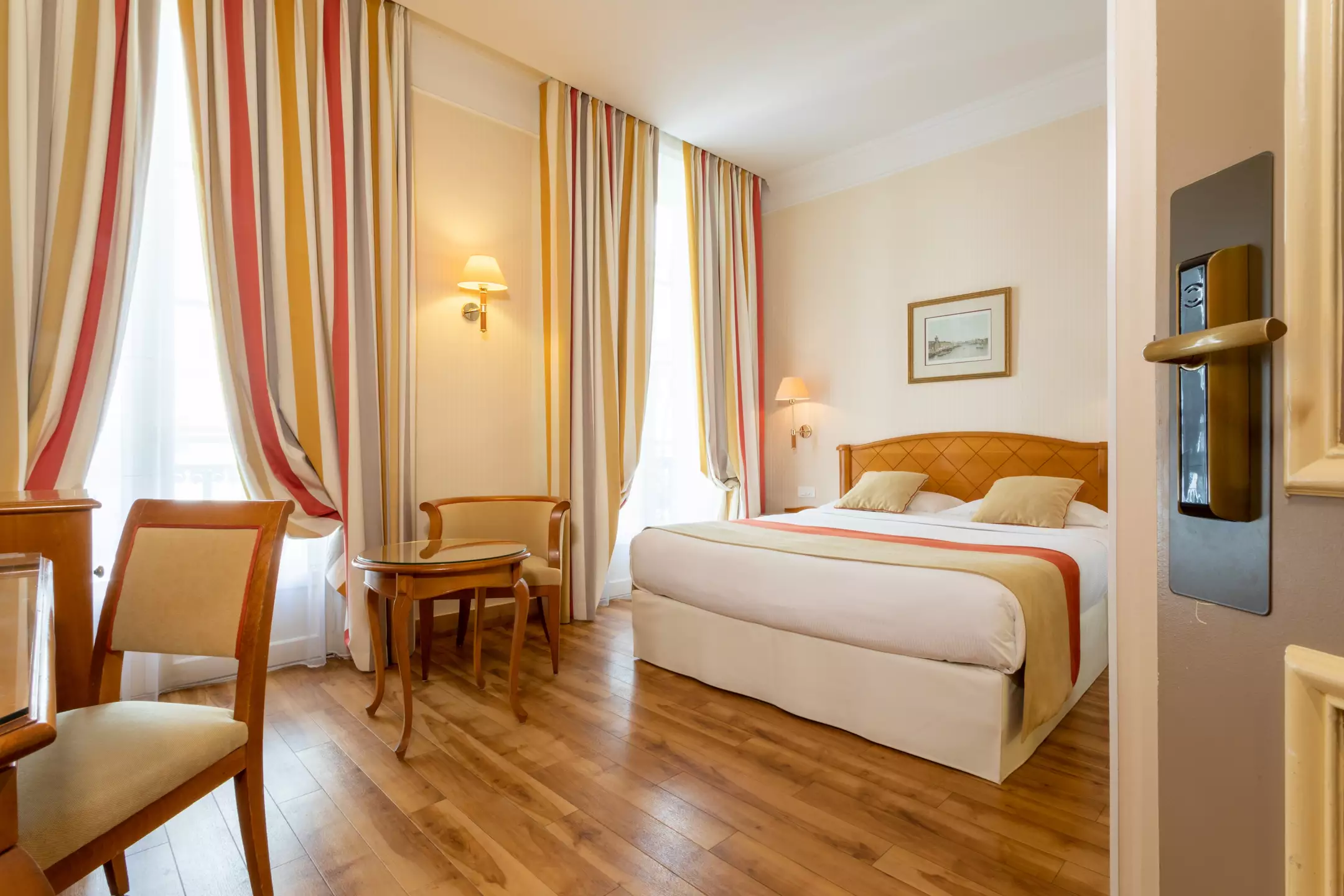 هتل Etats-unis Opera پاریس