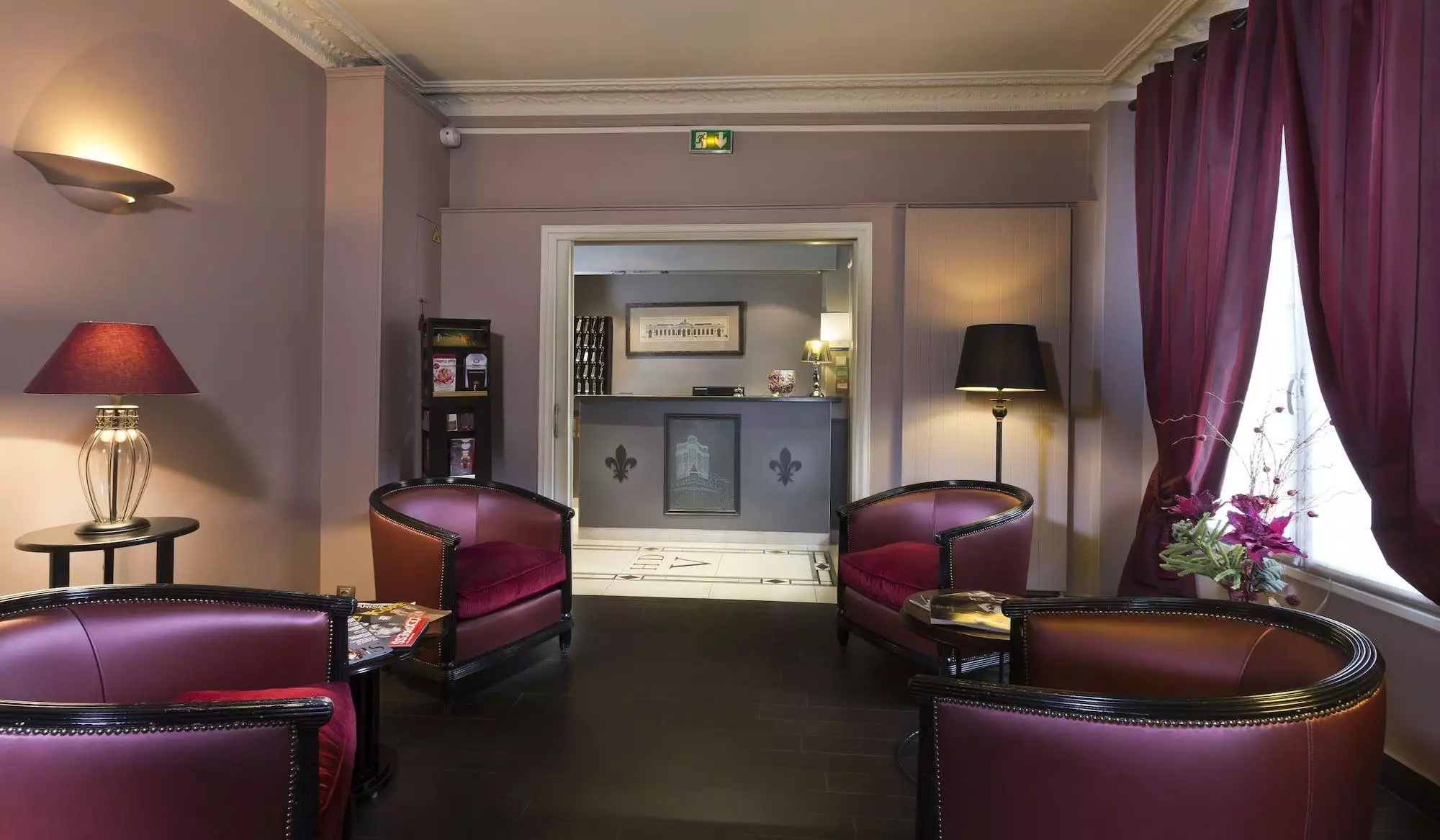 Alibaba https://cdn.alibaba.ir/ostorage/hotel-accommodation-images/6888c647ac13a7ed0d85cf49_Paris-Hotel-du-Donjon-0.webp