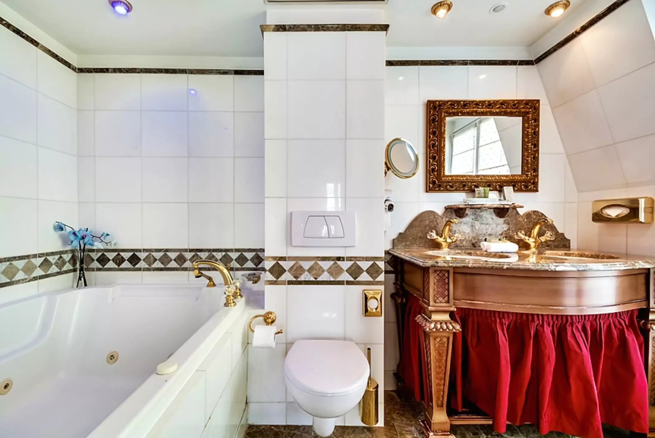 Alibaba https://cdn.alibaba.ir/ostorage/hotel-accommodation-images/6888c81fac13a7ed0d85d368_Paris-Villa-Royale-0.webp