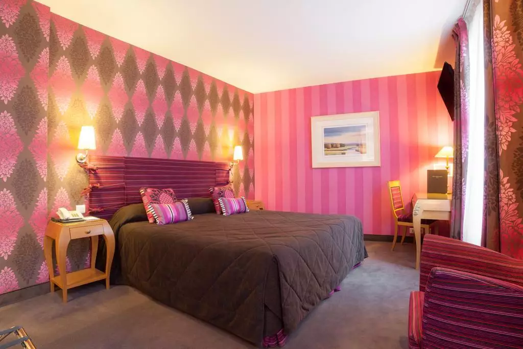 هتل Jardin le Brea پاریس