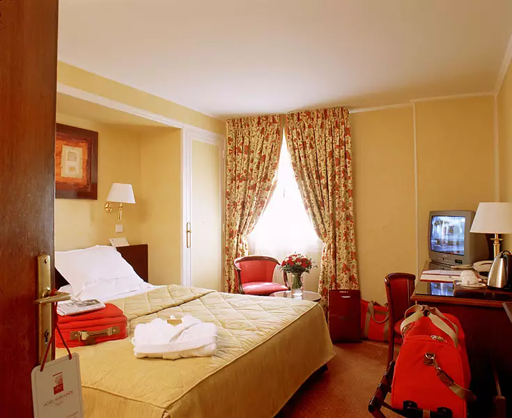 Alibaba https://cdn.alibaba.ir/ostorage/hotel-accommodation-images/6888c941ac13a7ed0d85d590_Paris-Burgundy-0.webp
