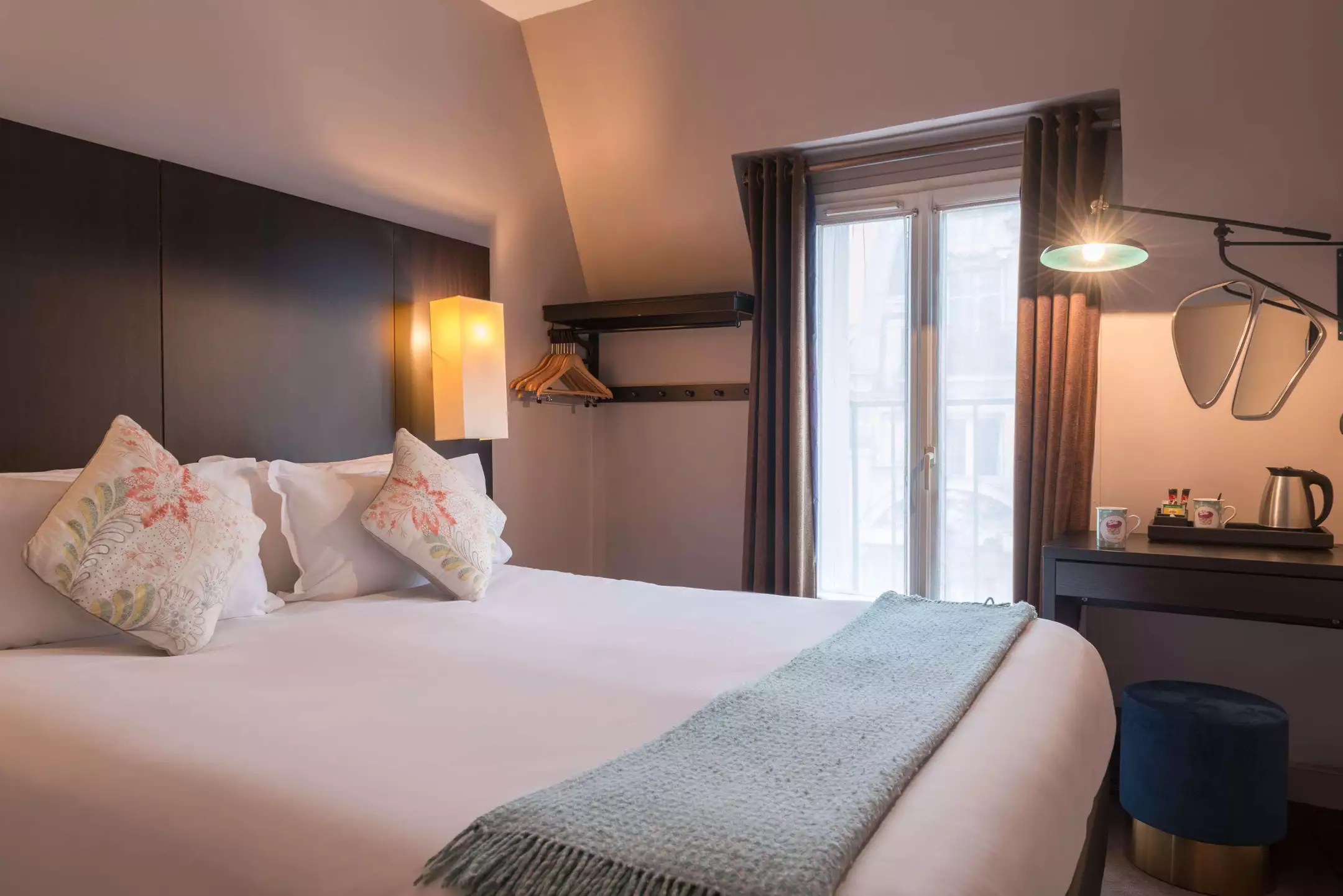 هتل Best Western Paris Gare Saint Lazare پاریس