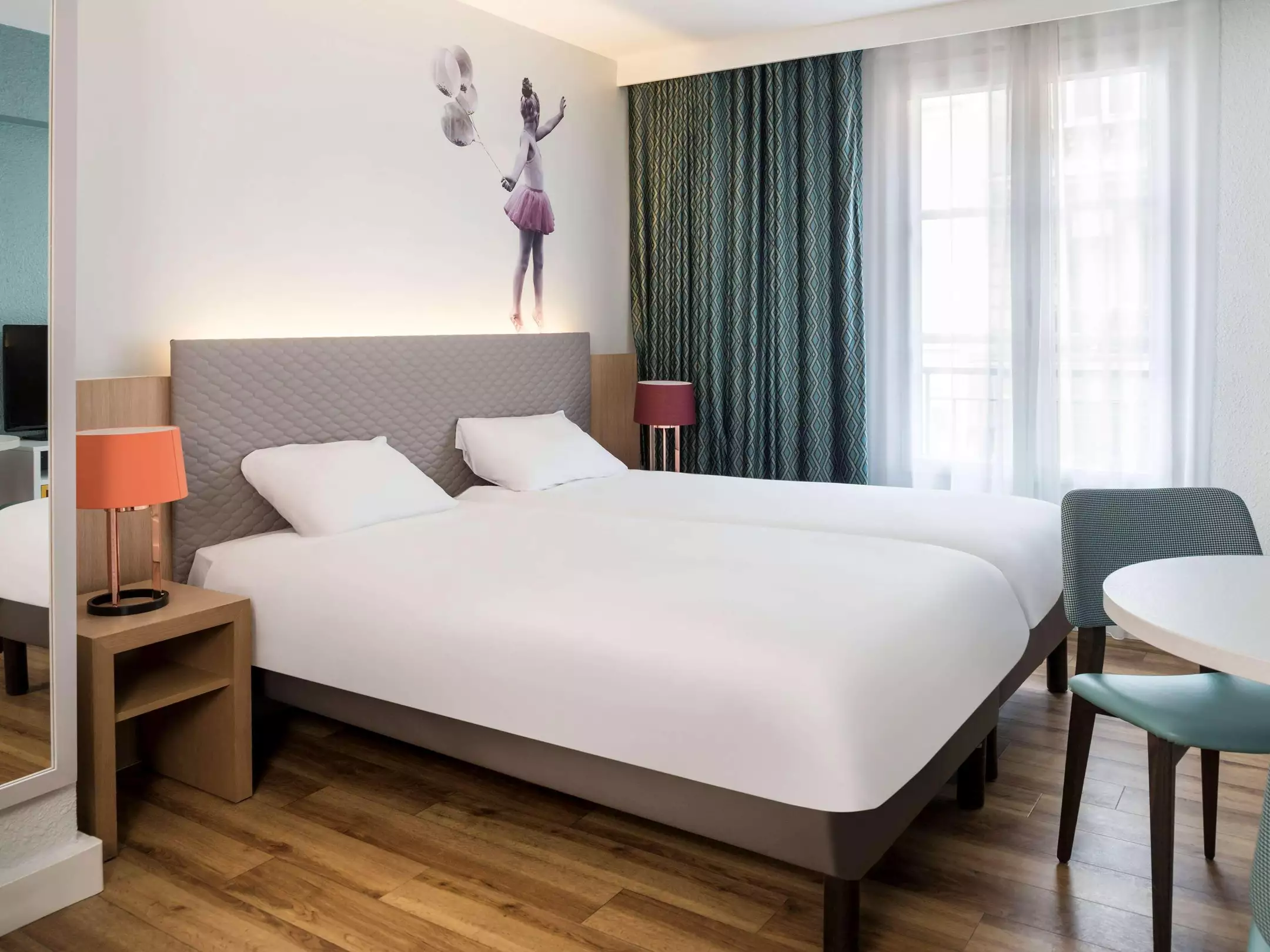 Alibaba https://cdn.alibaba.ir/ostorage/hotel-accommodation-images/6888ca27ac13a7ed0d85d76b_Paris-Aparthotel-Adagio-Paris-Montmartre-0.webp