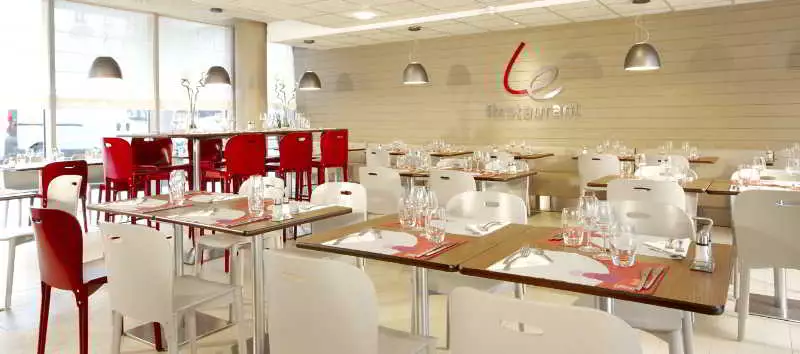 هتل Hotel Campanile Paris 19 - La Villette پاریس