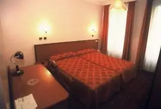 هتل Dadou Paris پاریس