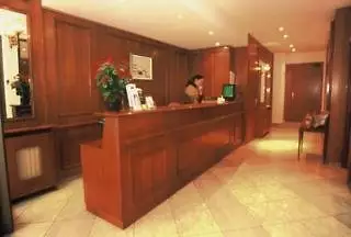 هتل Dadou Paris پاریس