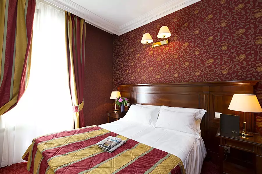 هتل Hôtel Niel پاریس