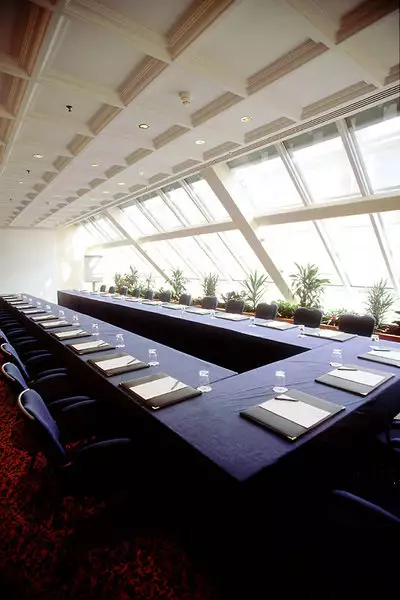 هتل Hilton Paris La Defense پاریس