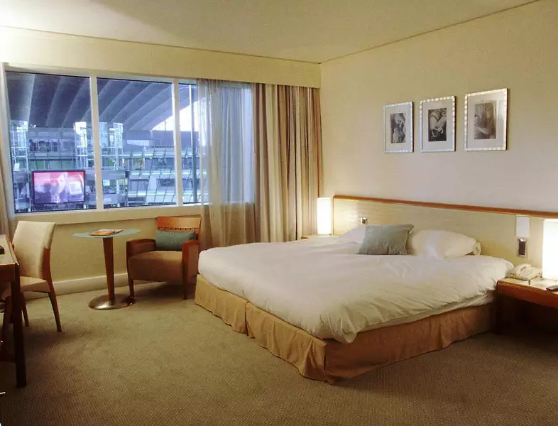 هتل Hilton Paris La Defense پاریس