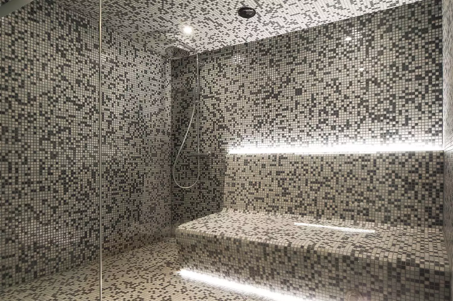 هتل Best Western Plus Quartier Latin Panthéon پاریس