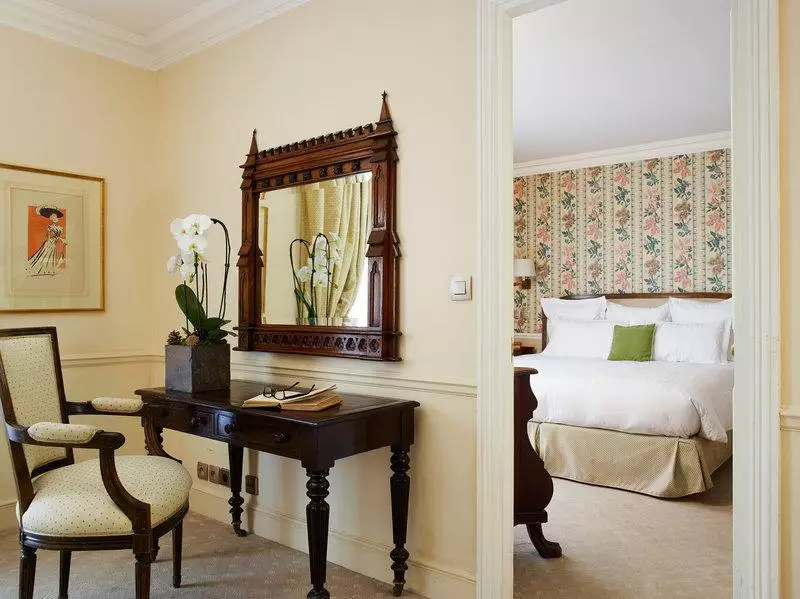 Alibaba https://cdn.alibaba.ir/ostorage/hotel-accommodation-images/6888ce0eac13a7ed0d85deac_Paris-De-Vigny-0.webp