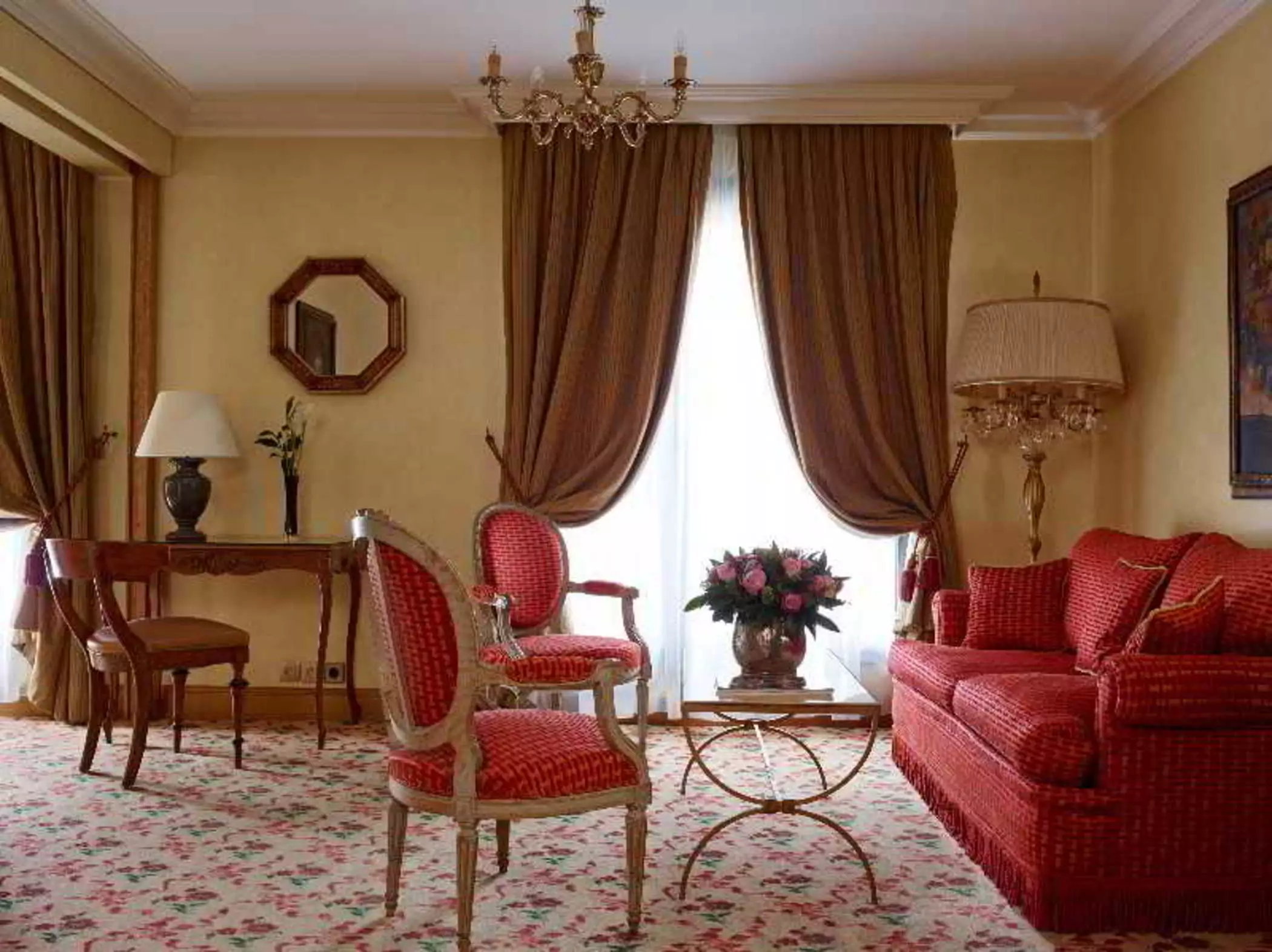 هتل De Vigny پاریس