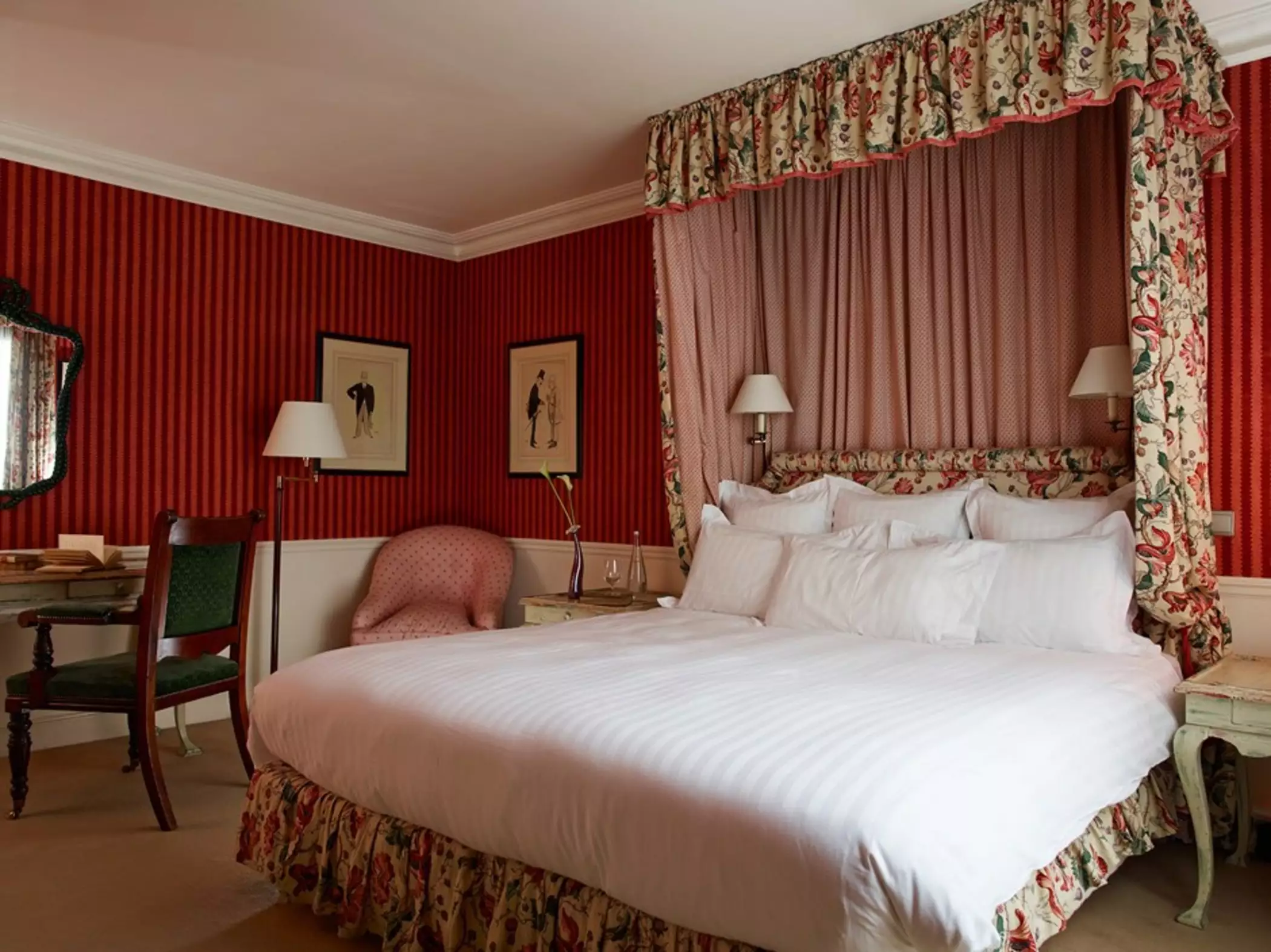 هتل De Vigny پاریس