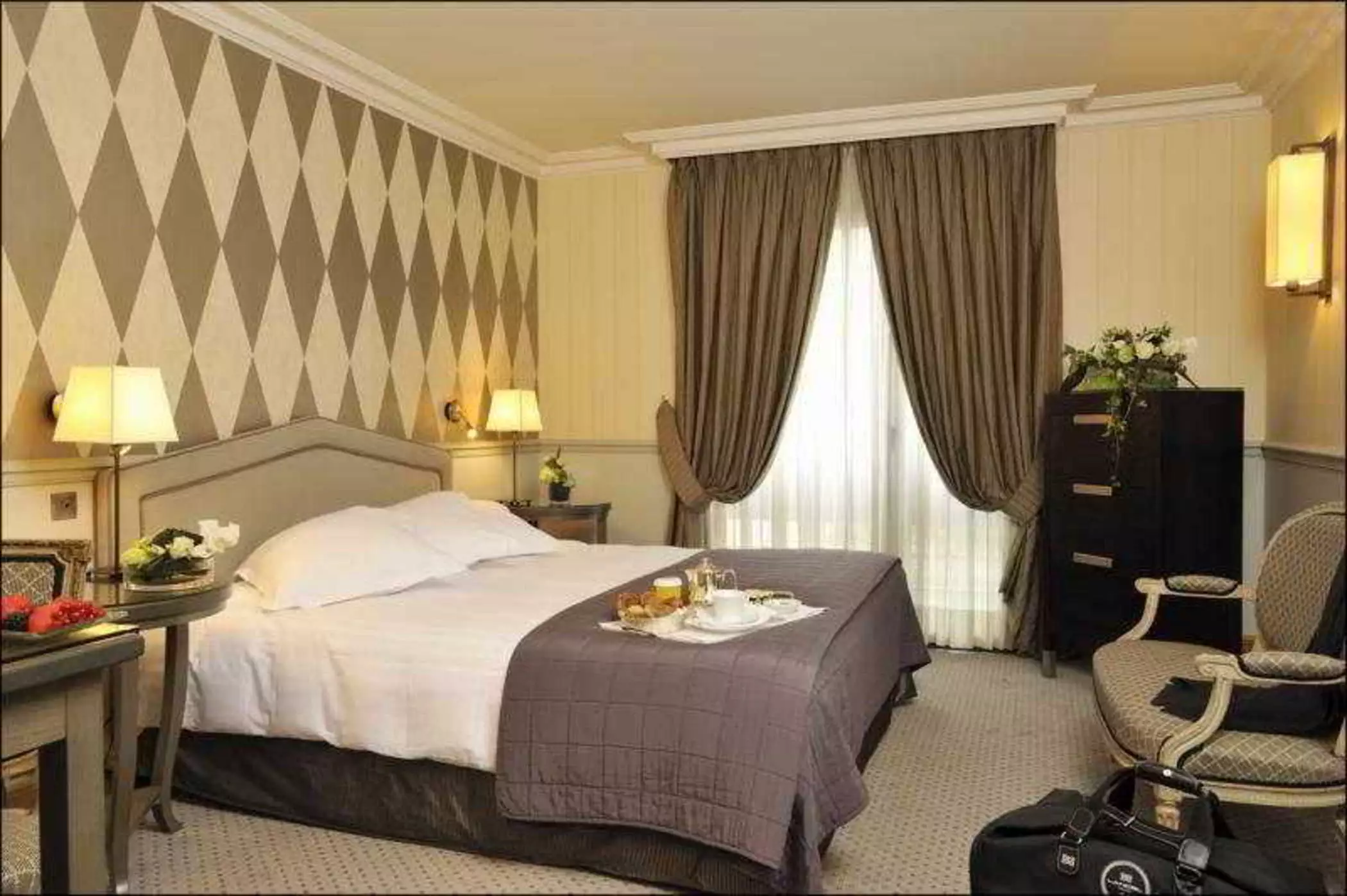 هتل De Vigny پاریس