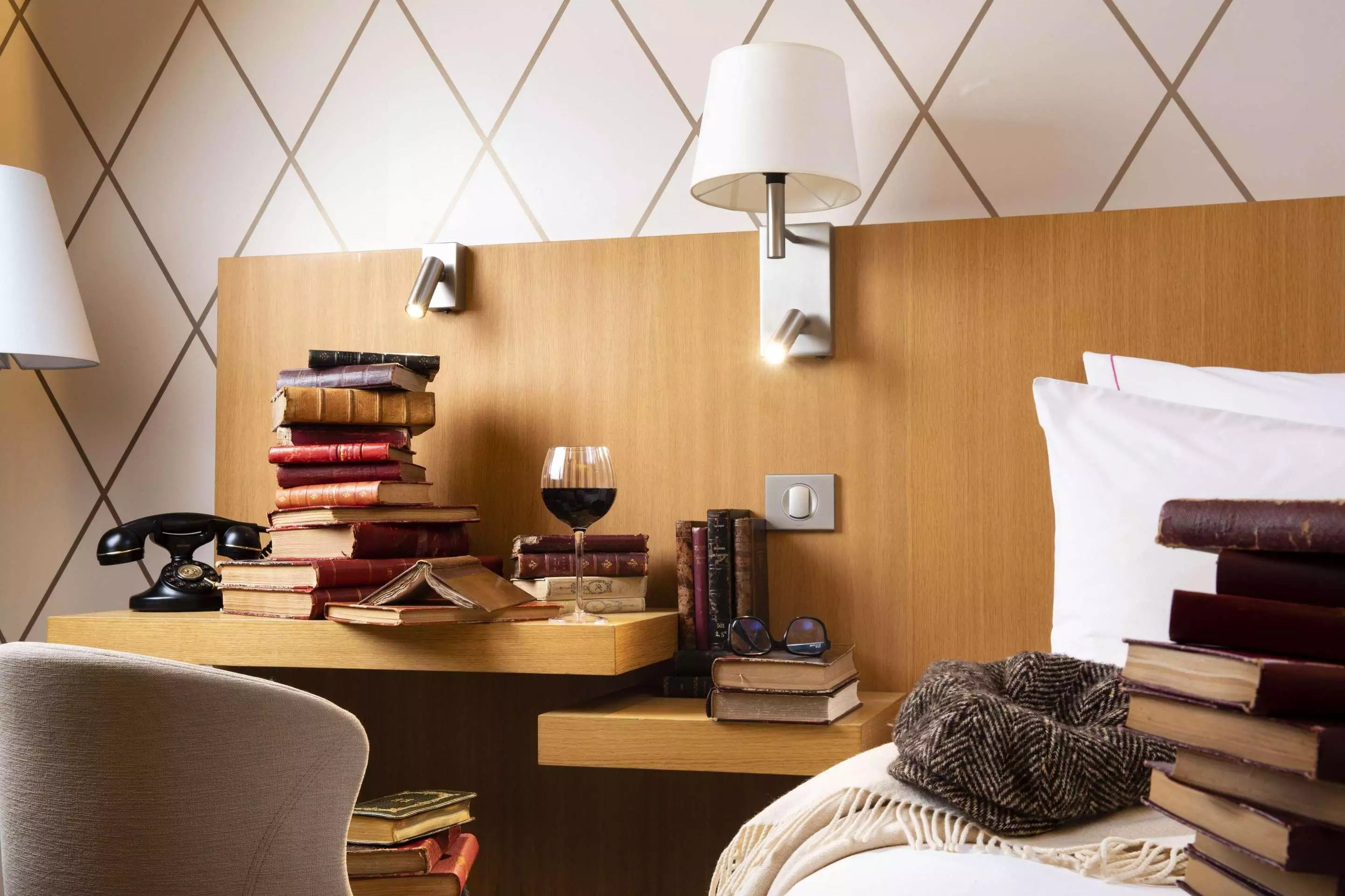 Alibaba https://cdn.alibaba.ir/ostorage/hotel-accommodation-images/6888d031ac13a7ed0d85e2e1_Paris-Cord-lia-0.webp