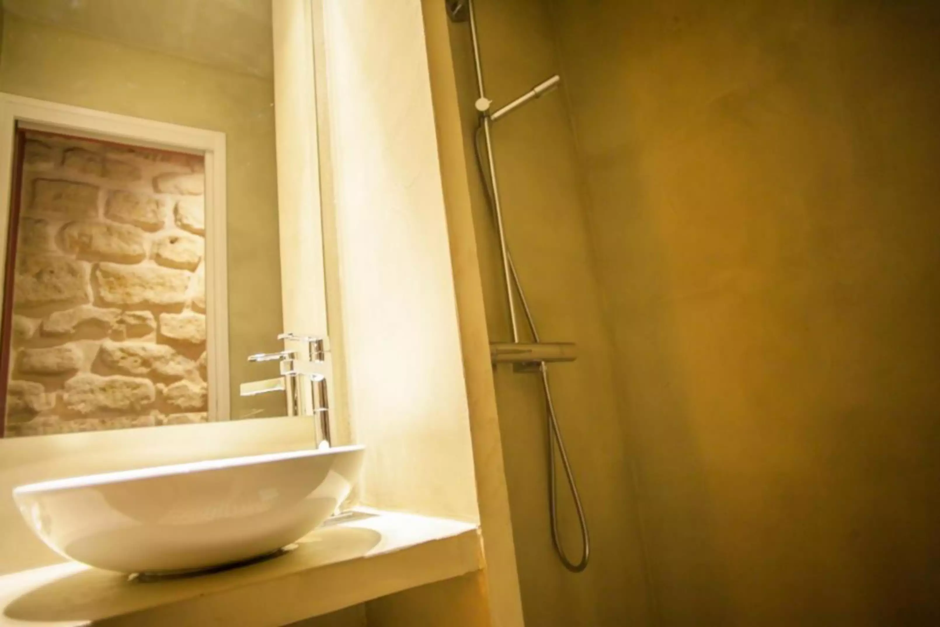 هتل Europe Saint Severin-Paris Notre Dame پاریس