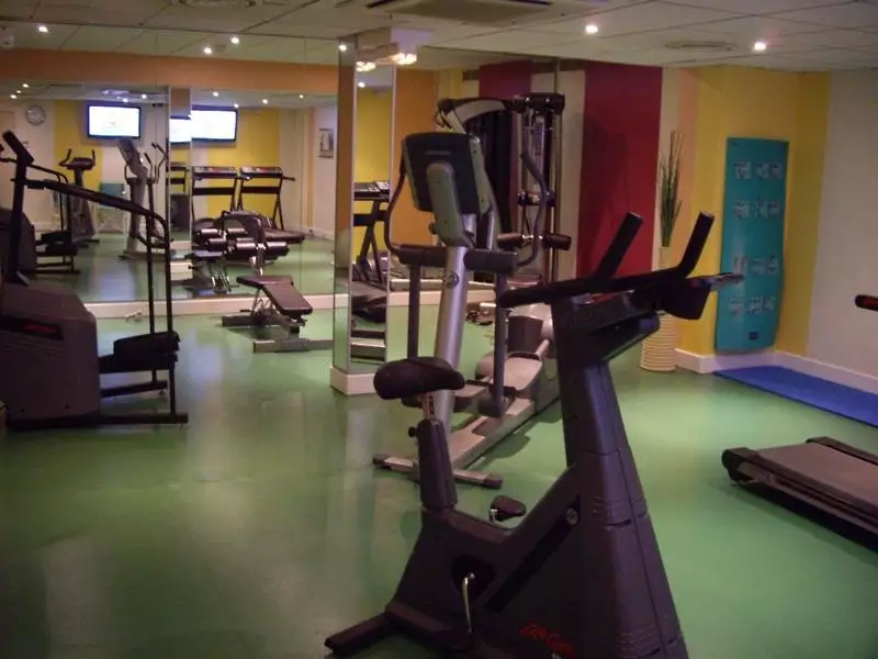 هتل مرکور پاریس ولیزی پاریس