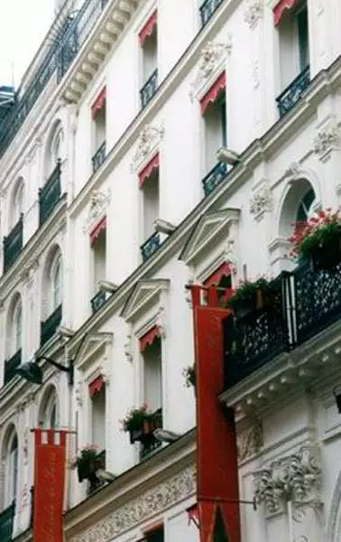 هتل Pavillon Opéra Grands Boulevards پاریس