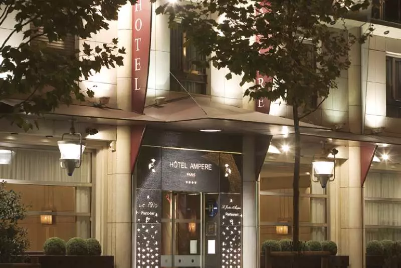 Alibaba https://cdn.alibaba.ir/ostorage/hotel-accommodation-images/6888d2e4ac13a7ed0d85e8d4_Paris-Amp-re-0.webp