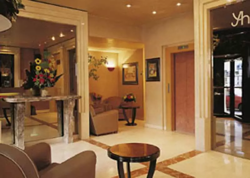 هتل Yllen Eiffel پاریس