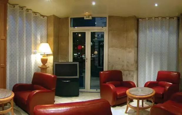 هتل Grand Francais پاریس