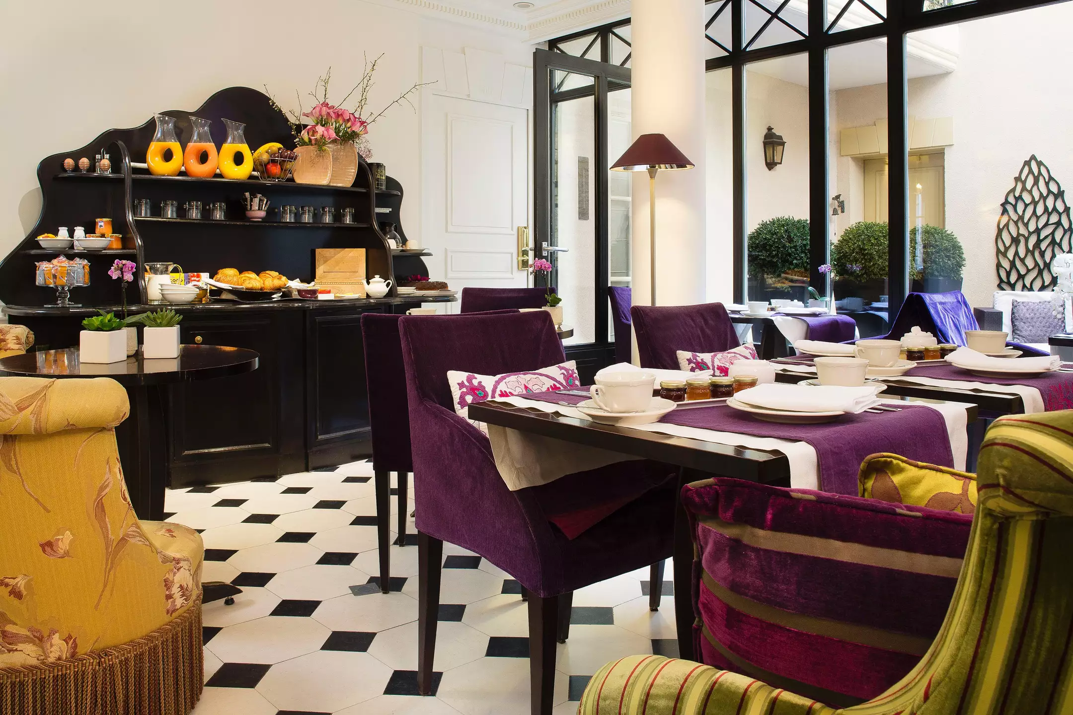 Alibaba https://cdn.alibaba.ir/ostorage/hotel-accommodation-images/6888d3eeac13a7ed0d85eae4_Paris-Arioso--Champs-Elys-es-0.webp