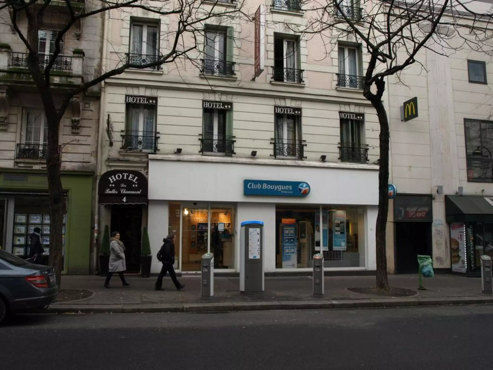 هتل Des Buttes Chaumont Paris پاریس