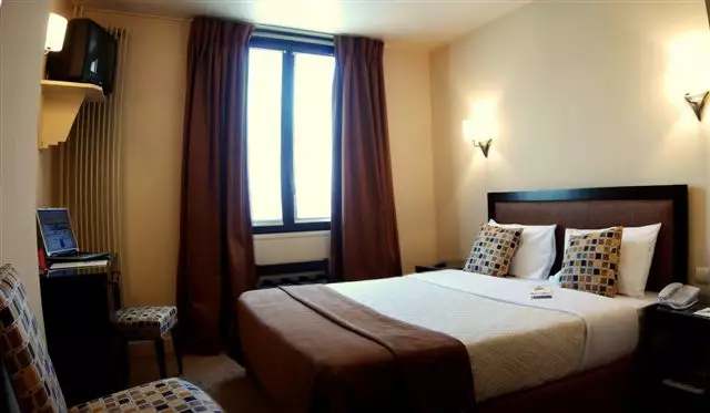 هتل Hotel Etoile Saint Ferdinand by HappyCulture™ پاریس