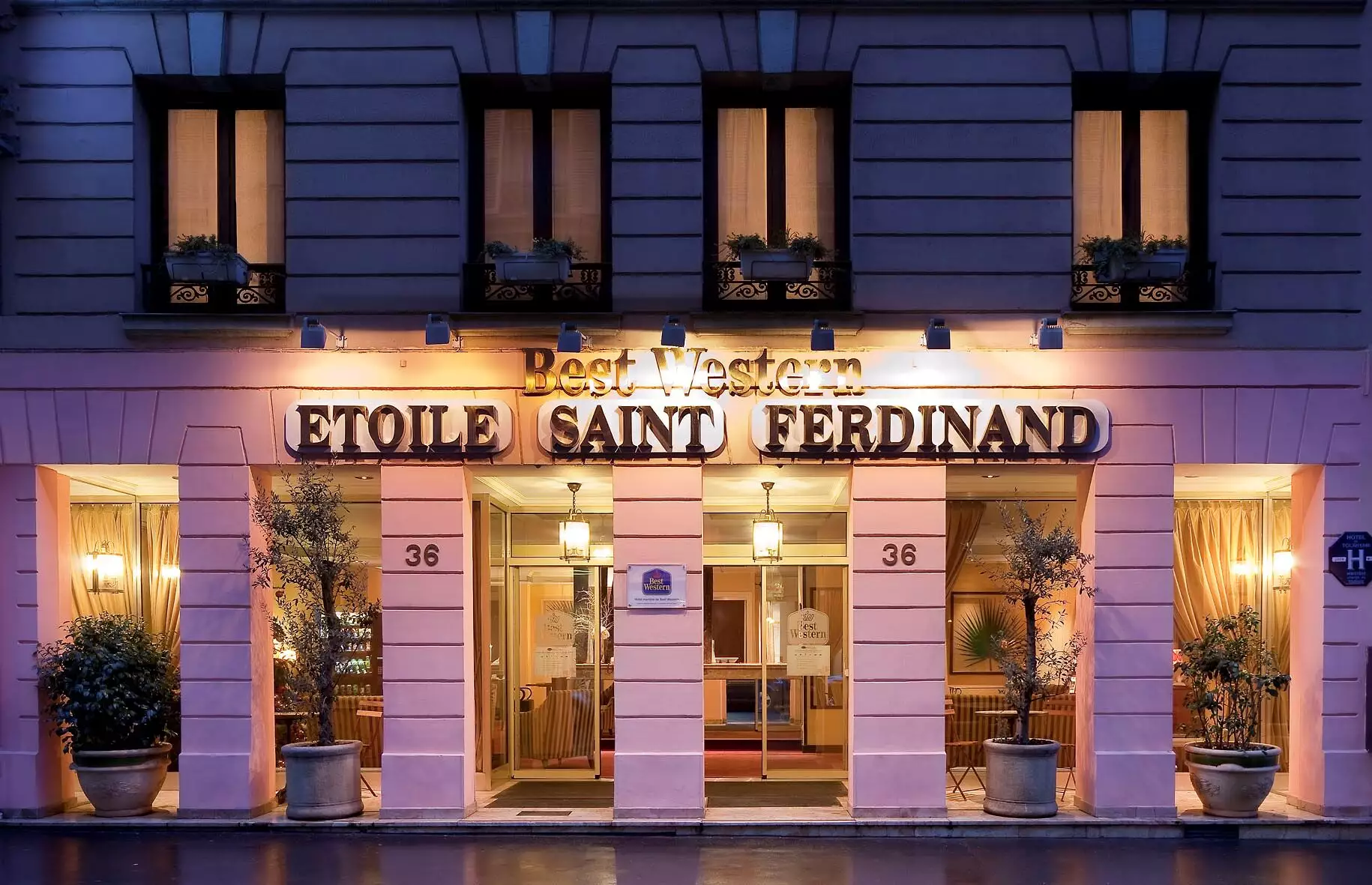هتل Hotel Etoile Saint Ferdinand by HappyCulture™ پاریس