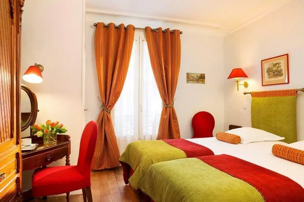 هتل New Orient پاریس