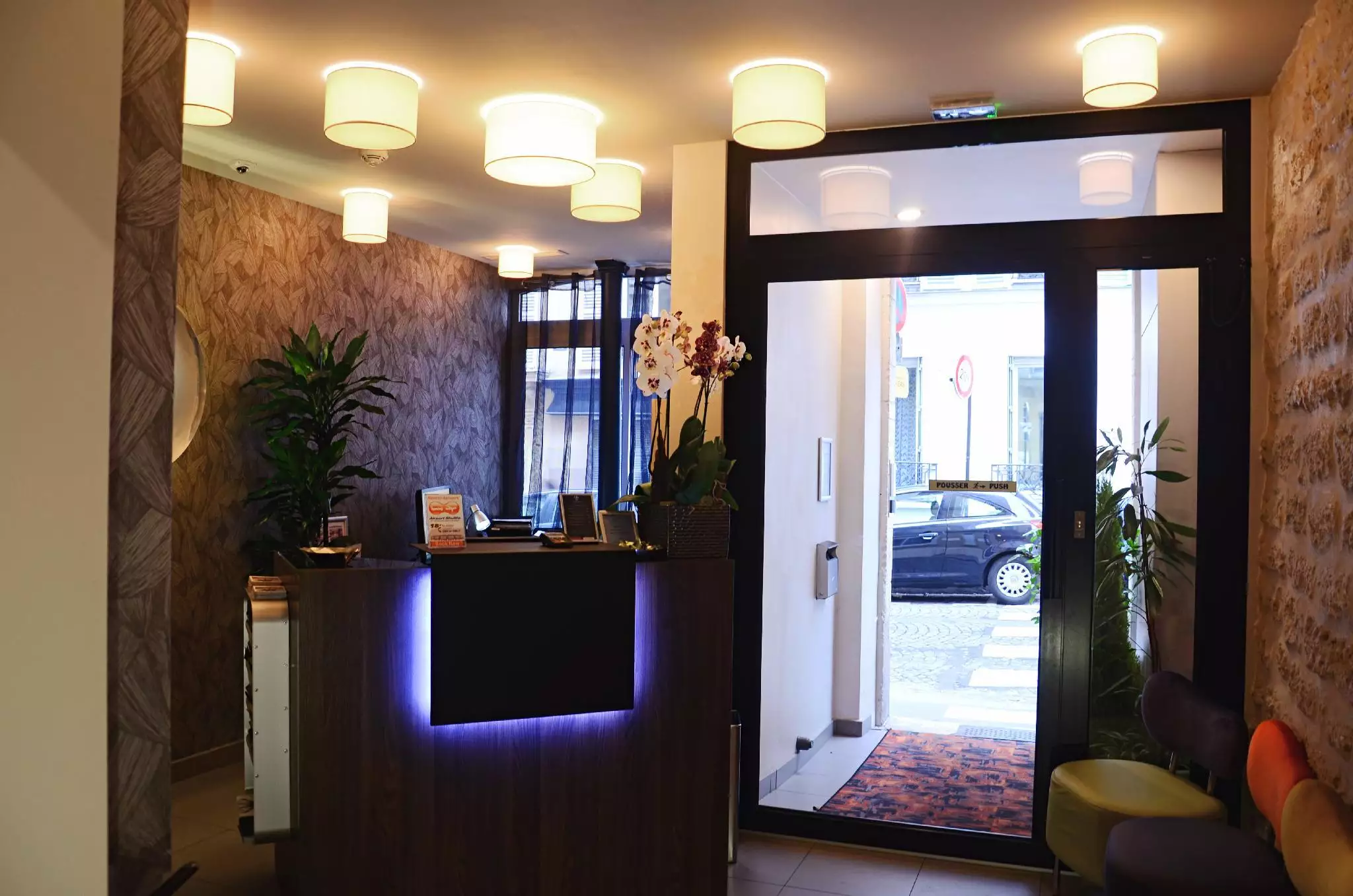 هتل Hotel Helussi پاریس