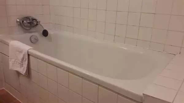 هتل Les Boulevards Hotel et Studio پاریس