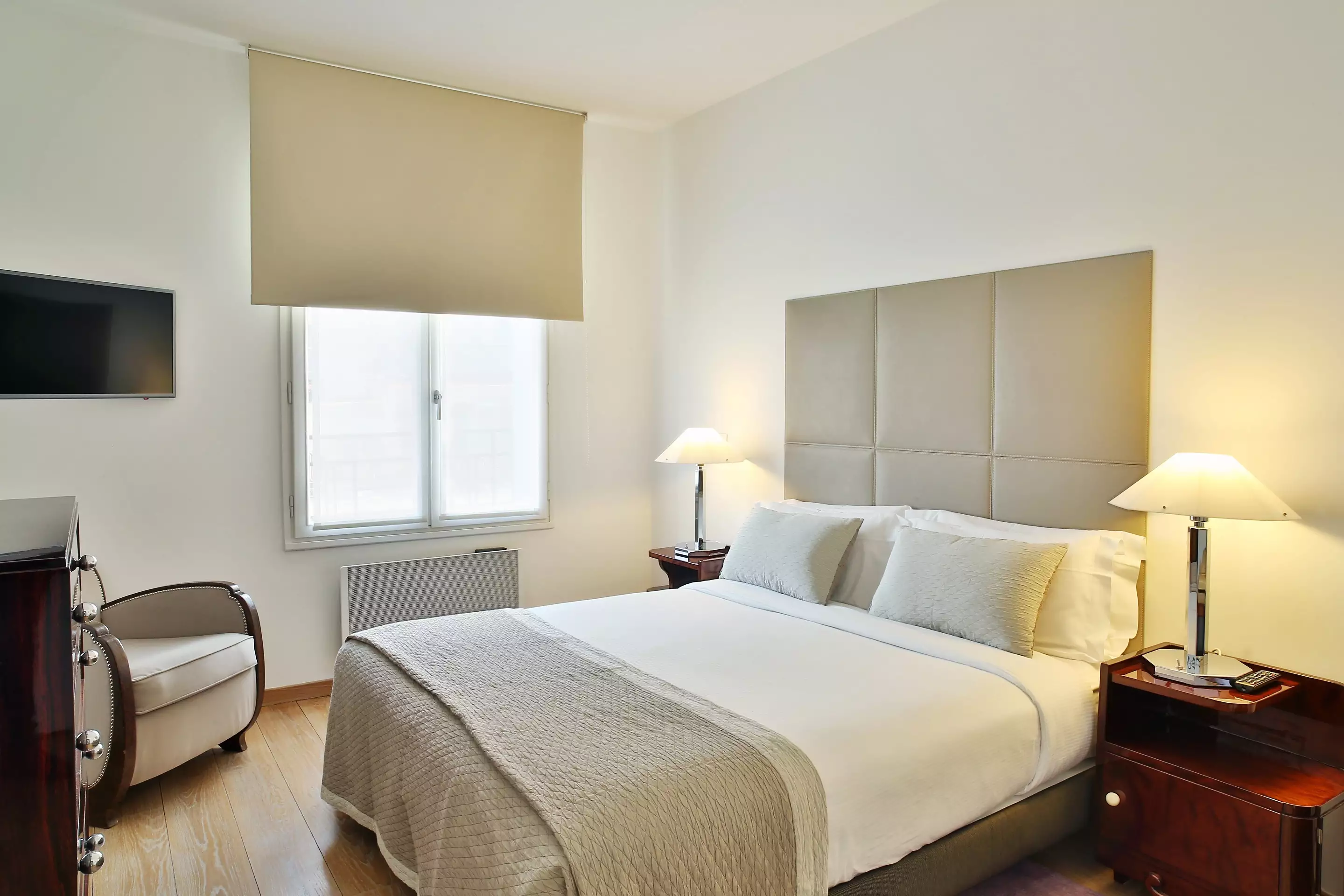 Alibaba https://cdn.alibaba.ir/ostorage/hotel-accommodation-images/6888dea7ac13a7ed0d8605b1_Paris-Montmartre-Residence-Paris-0.webp