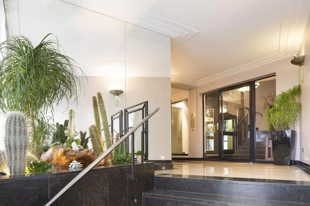 هتل Montmartre Residence Paris پاریس