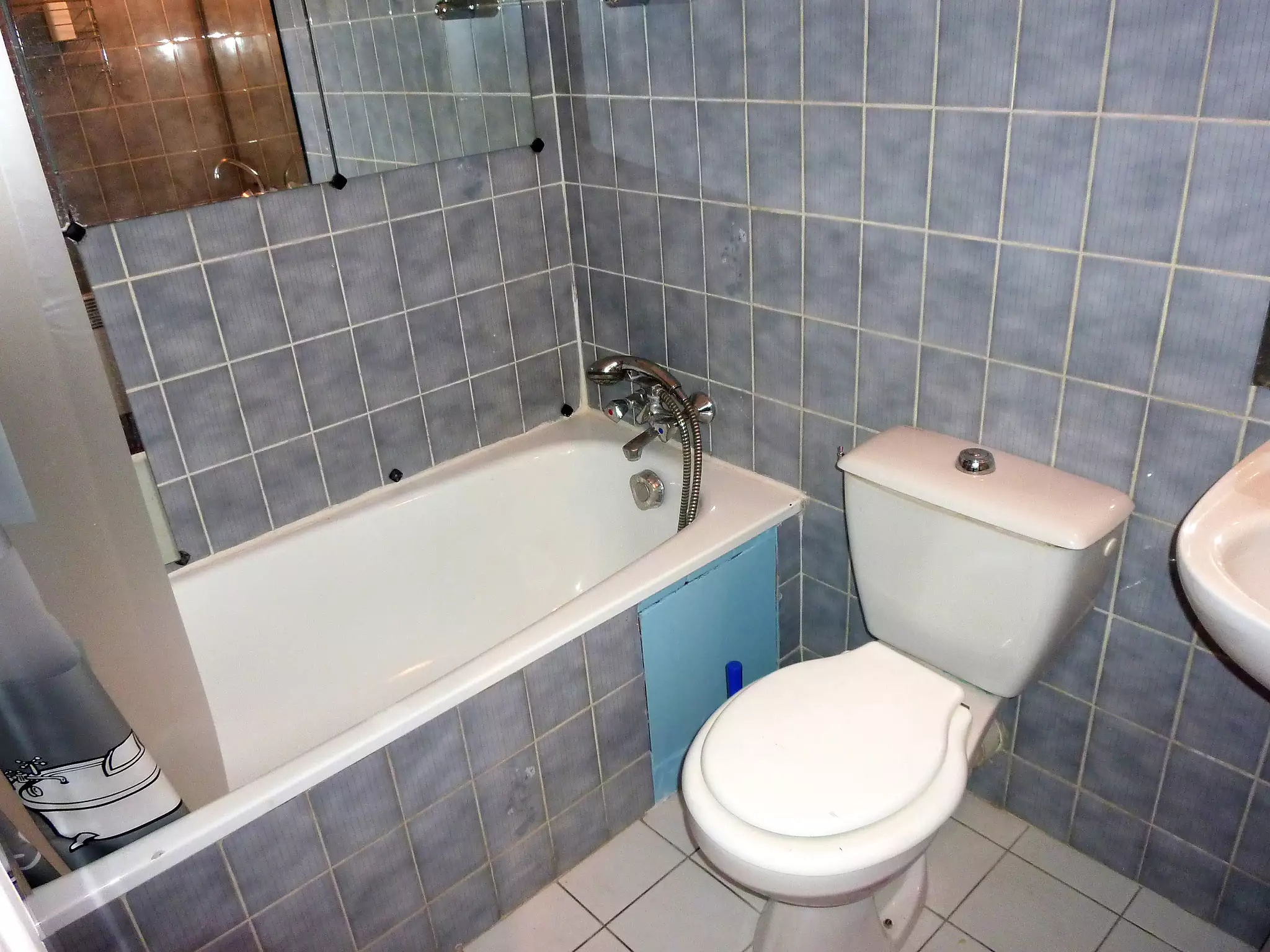 Alibaba https://cdn.alibaba.ir/ostorage/hotel-accommodation-images/6888df18ac13a7ed0d86067b_Paris-Hotel-de-Belfort-0.webp