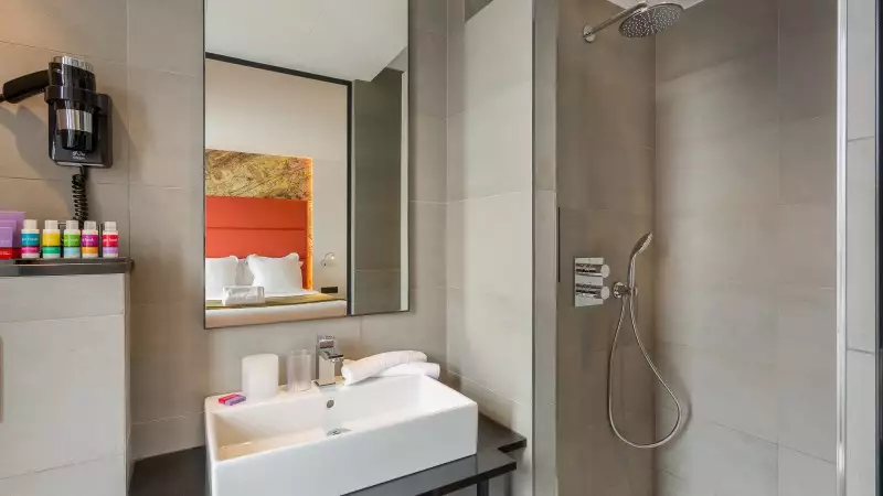 هتل اسکارلت پاریس