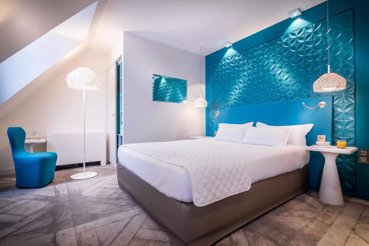 هتل هالیدی این گار د لست پاریس