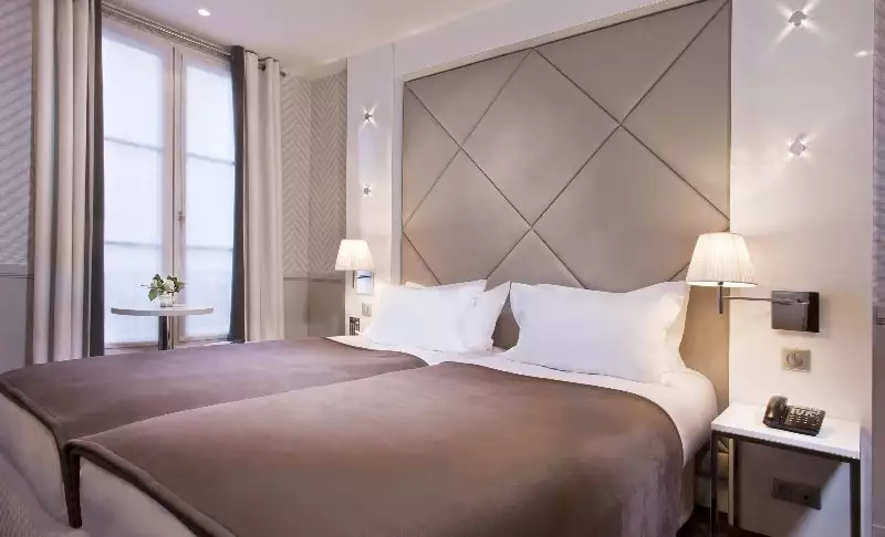 هتل Hotel Longchamp Elysees پاریس