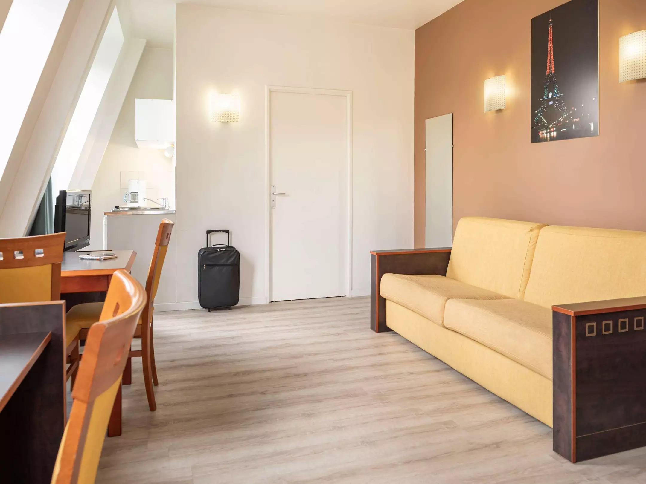 هتل Adagio access Paris Philippe Auguste پاریس