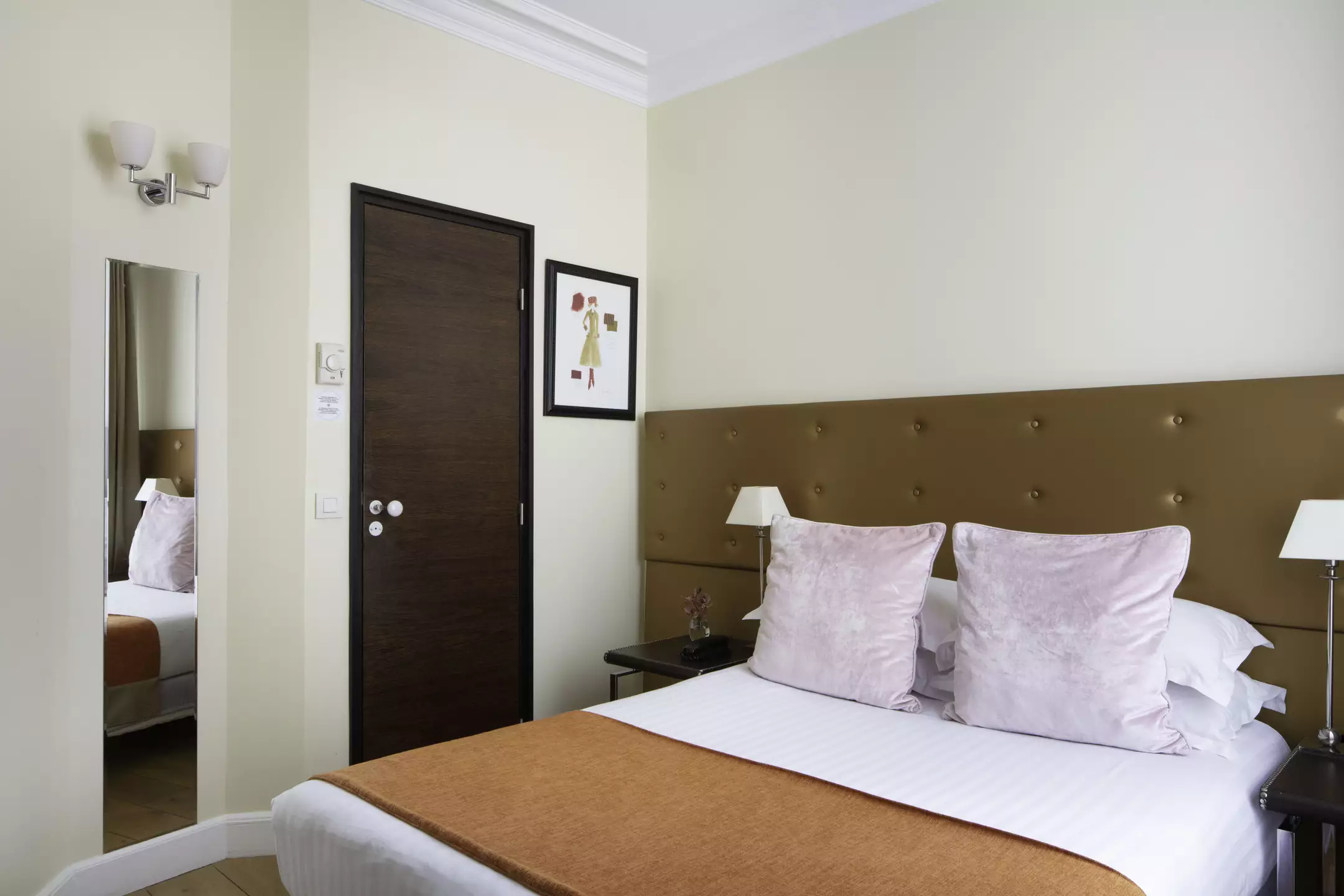 Alibaba https://cdn.alibaba.ir/ostorage/hotel-accommodation-images/6888e080ac13a7ed0d8609c0_Paris-Le-123-Elysees--Astotel-0.webp