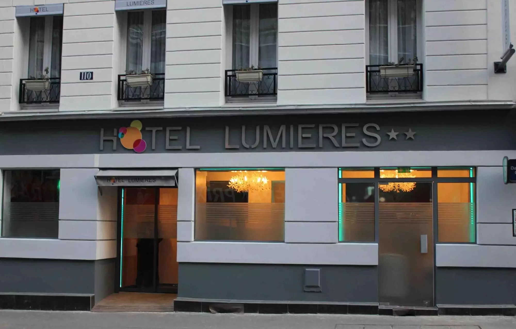 هتل Lumieres پاریس