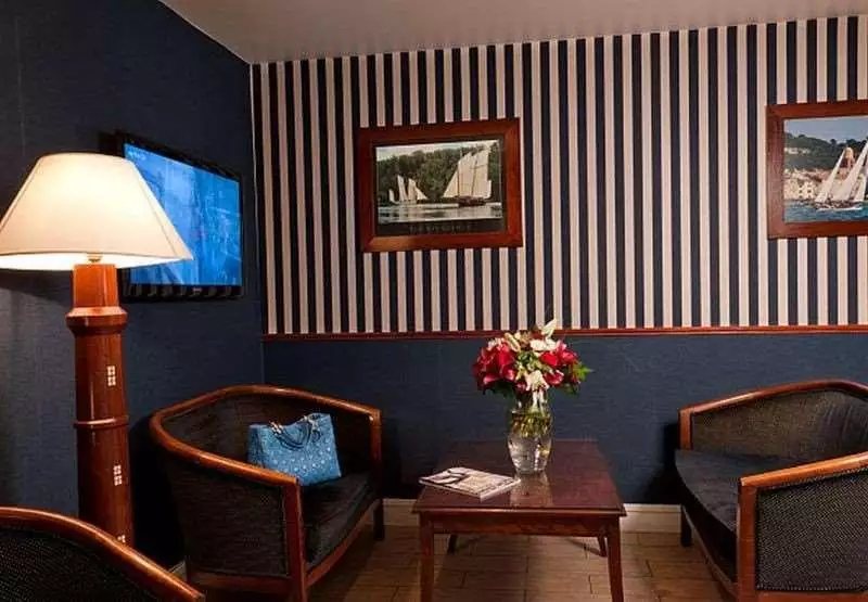 Alibaba https://cdn.alibaba.ir/ostorage/hotel-accommodation-images/6888e2d2ac13a7ed0d860def_Paris-Opera-Deauville-0.webp