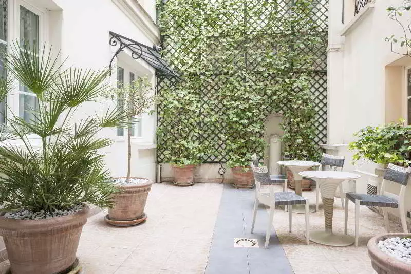 هتل Acacias Etoile پاریس