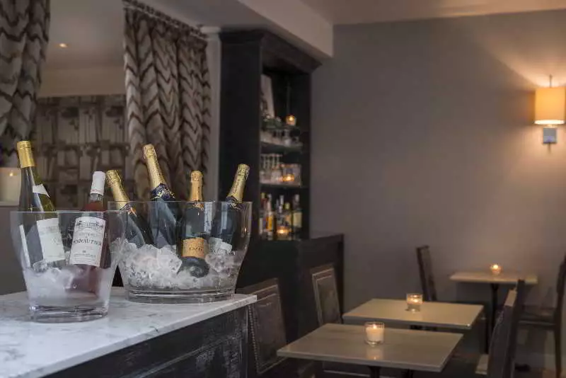 هتل Acacias Etoile پاریس