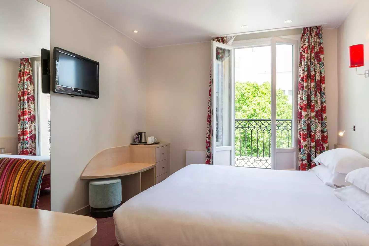 هتل Jardin de Cluny پاریس